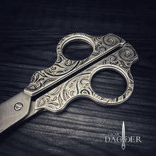 Load image into Gallery viewer, Luxury Cigar Scissor Vintage Style