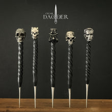 Load image into Gallery viewer, Twisted Metal Cigar Dagger