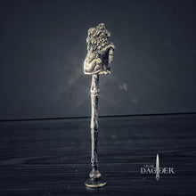 Load image into Gallery viewer, Lions Den Pipe Tamper
