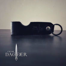 Load image into Gallery viewer, Leather Keychain Cigar Stand