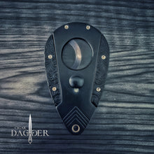 Load image into Gallery viewer, Luxury Cigar Cutter - Blackout