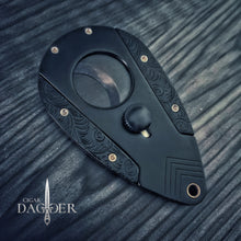 Load image into Gallery viewer, Luxury Cigar Cutter - Blackout