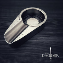 Load image into Gallery viewer, Metal Personal Cigar Ashtray &amp; Rest